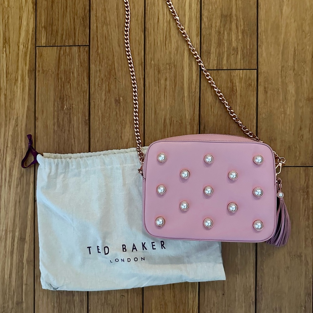 Ted Baker London – Alessia Imitation Pearl Embellished Leather Crossbody